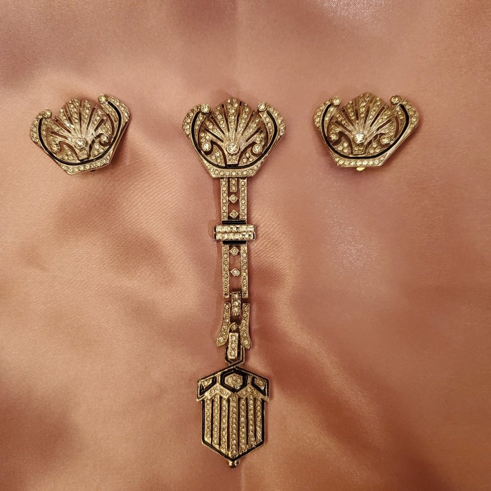 Women's Marcasite style stone earring and pin set